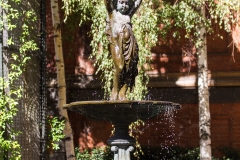 Decorative fountain